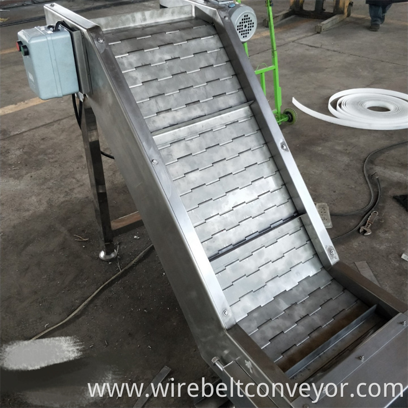 Plate Escalating Conveyor